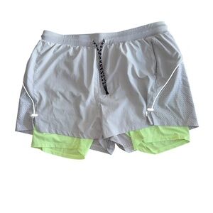 Men's Fabletics Kadence Short Lined 3 Inch Shorts Size XL